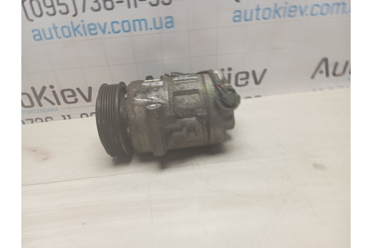 Компрессор кондиціонера Skoda Fabia ii 1.2 6Q0820808G Компрессор кондиціонера Skoda Fabia ii 1.2 6Q0820808G