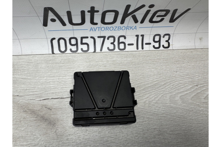 Блок управління системою адаптивного освітлення Volkswagen Tiguan 2016> 3Q0907338E Блок управління системою адаптивного освітлення Volkswagen Tiguan 2016> 3Q0907338E