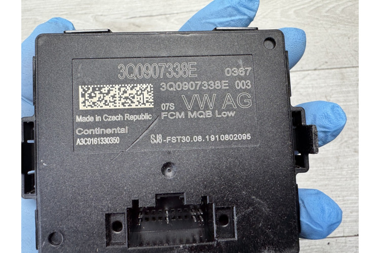 Блок управління системою адаптивного освітлення Volkswagen Tiguan 2016> 3Q0907338E Блок управління системою адаптивного освітлення Volkswagen Tiguan 2016> 3Q0907338E