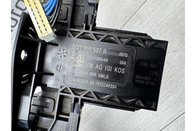 Шлейф керма з підрульовими перемикачами (у зборі) Volkswagen Golf VIII 2019> 5Q1953507R Шлейф керма з підрульовими перемикачами (у зборі) Volkswagen Golf VIII 2019> 5Q1953507R