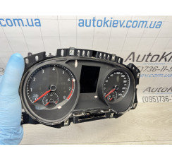 Панель приладів Volkswagen Golf VII 2012-2020