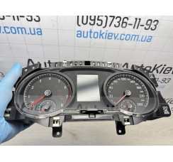 Панель приладів Volkswagen Golf VII 2012-2020