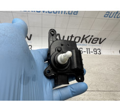 Сервопривід заслінки пічки Tesla Model S 2012-2016