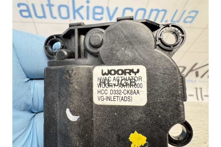 Сервопривід заслінки пічки Tesla Model S 2012-2016 D332CK8AA