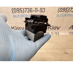 Резистор (опір пічки, обігрівача салону) Nissan Leaf I 2010-2017