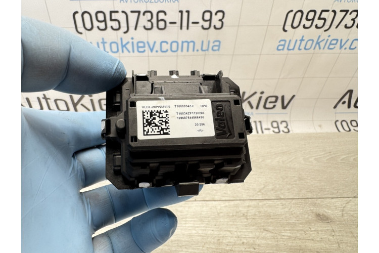 Резистор (опір пічки, обігрівача салону) Nissan Leaf I 2010-2017 T1000034Z