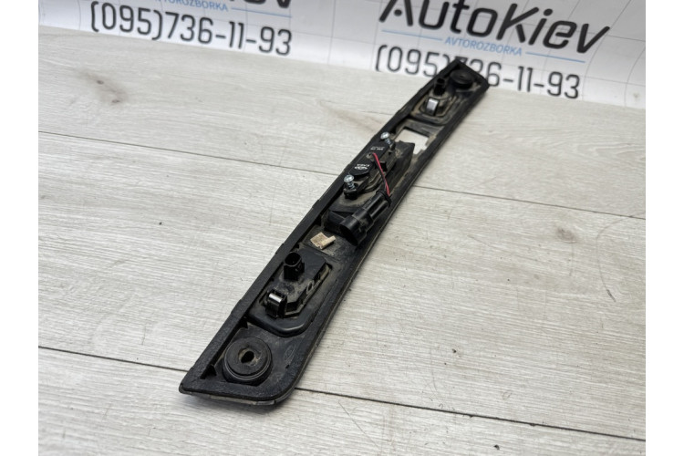 Накладка крышки багажника, освещения номерного знака (в сборе) Chery Tiggo 7 Pro 2020> T155608010