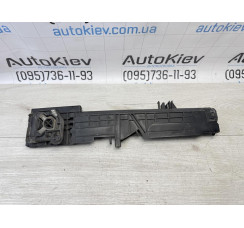 Кронштейн радиатора BMW 3 F30 F35 F31 (2012-2018)