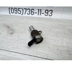 Электромагнитный клапан положения фаз распределительного вала Volkswagen Passat B8 2015>