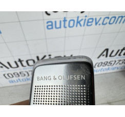 Накладка решітка динаміка Audi A8 4H 2010-2017