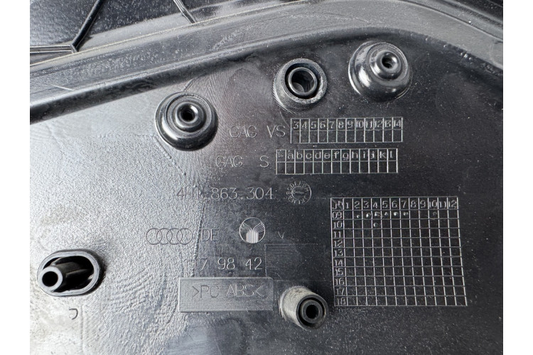 Праве облицювання накладка карта центральної консолі AUDI A8 D4 2010-2018 чорна 4h1863304