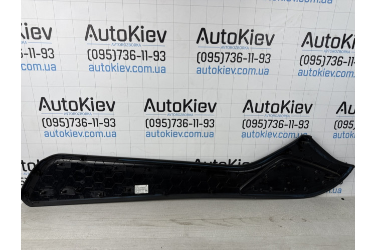 Облицовка накладка карта левая центральной консоли AUDI A8 D4 2010-2018 черная 4h1863303