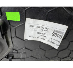 Обшивка центральной консоли задняя правая AUDI A8 4H  2010-2018