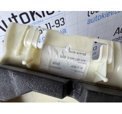 Обшивка центральної стійки права Алькантара AUDI A8 4H 2010-2017