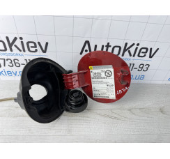 Кришка лючка затока. горловини Volkswagen VI 2009-2013