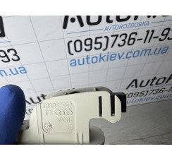 Козырек солнцезащитный правый алькантара нужно почистить Audi A8 4H 2010-2017