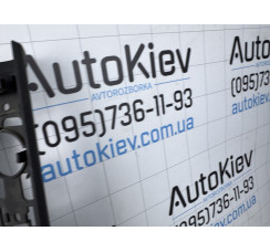 Обшивка стойки центральной левая черная Audi A8 D4 2010-2017