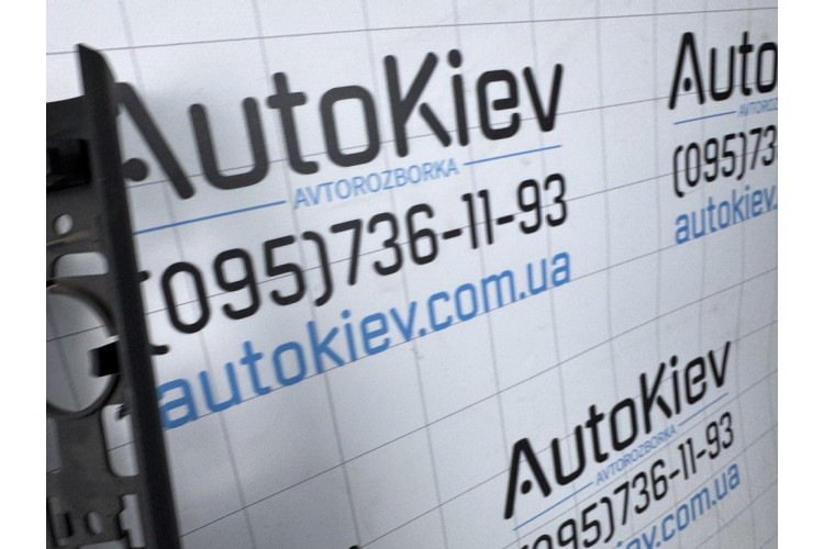 Обшивка стойки центральной левая черная Audi A8 D4 2010-2017 4h0867243a