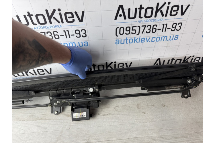 Шторка электро Lexus Es 2013-2018 6435033080 Шторка электро Lexus Es 2013-2018 6435033080