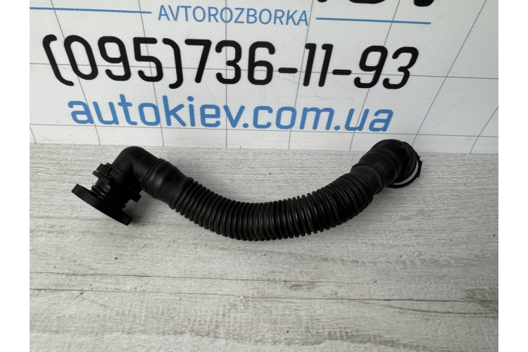 Патрубок повітряний Volkswagen Golf VI 2009-2013 03L103493AL