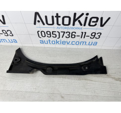 Захист накладка решітки двірників лівий Audi A8 D4 2010-2017