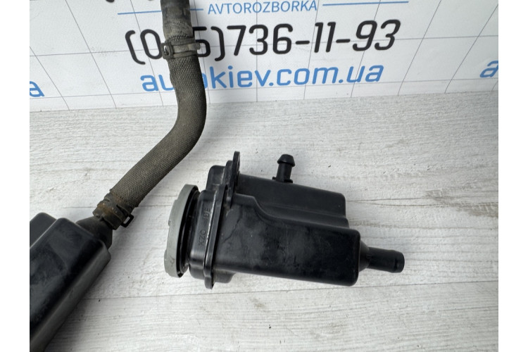 Бачок гидроусилителя руля Audi A8 4H 2010-2017 4H0422373B
