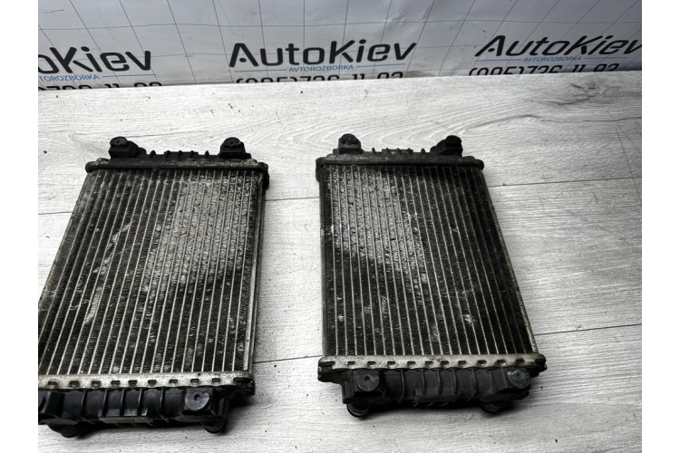 Радіатор охолодження (додатковий) для Audi A8 (D4) 20010-2017 8K0121212B Радіатор охолодження (додатковий) для Audi A8 (D4) 20010-2017 8K0121212B