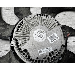 Вентилятор охолодження двигуна Volvo XC90 2016 - Дефект