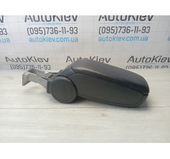  Подлокотник центральной консоли Audi A3 8P 2003-2013