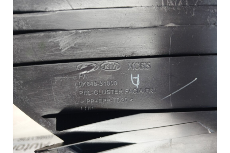 Накладка щитка приборов Hyundai I10 2007-2013 0X84831000