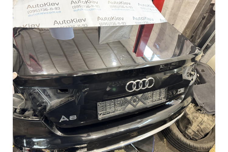 Крышка багажника Audi A8 D4 2010-2014 цвет LZ9Y дорест эвропа 4h0827753b
