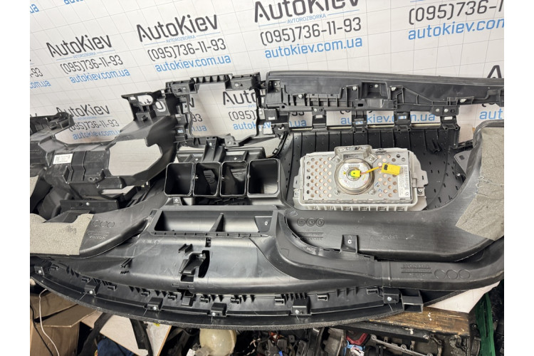 Торпедо передняя панель с AIRBAG Honda Civic X FC 2016-2021 черная дефект на фото 77100TBAA00ZA