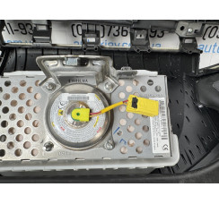 Торпедо передняя панель с AIRBAG Honda Civic X FC 2016-2021 черная дефект на фото