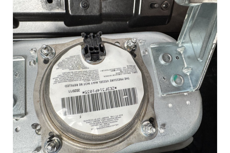 Торпедо передняя панель с AIRBAG Chery Tiggo 7/8 2020-2024 401000611aa