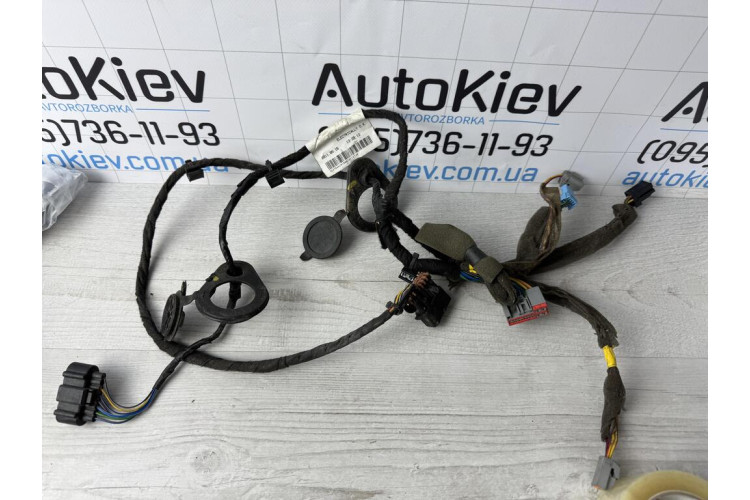 Джгут проводки задньої правої двері Volvo V60 2011-2018 31275441 Джгут проводки задньої правої двері Volvo V60 2011-2018 31275441