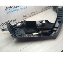 Накладка обшивки багажника права Volkswagen Golf VII 20012-2020