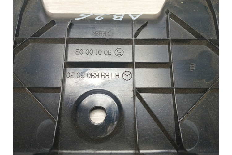 Накладка задней панели Mercedes Benz A-Class W169 2004-2012 A1696902030