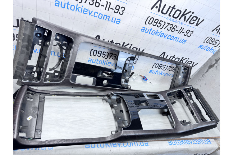 Декоративна накладка (дерево) центральної консолі Audi A8 [4H] 2010-2017 4H1864348