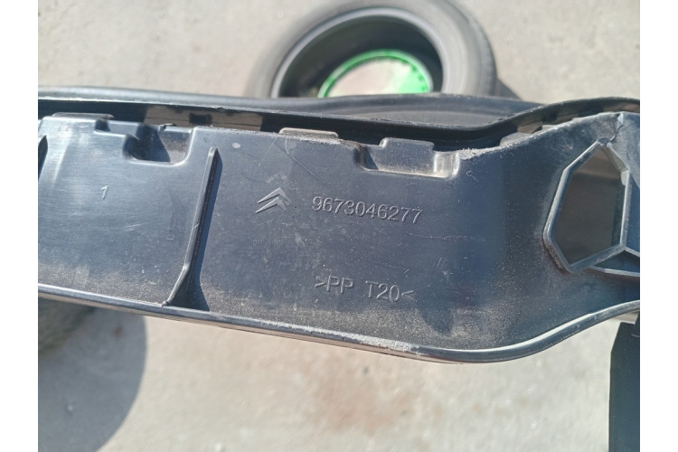 Усиленный верхний бампер передний Citroen C-Elycee 2016-2024 9673046277