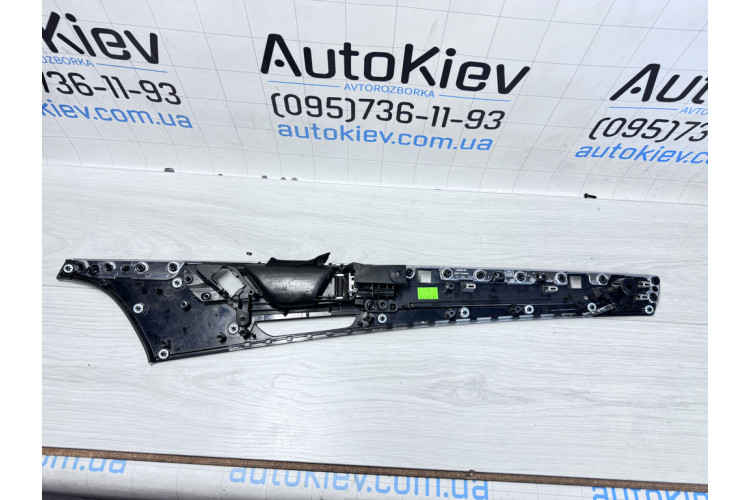 Декоративний молдинг двері лівий передній (Алюміній. У зборі) Audi A8 [4H] 2010-2017 4H0867101