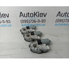 Мотор привода люка  Audi A8 D4 2009-2017