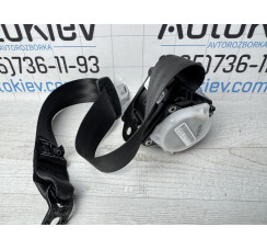 Ремінь зад центральний Audi A8 D4 2010-2017