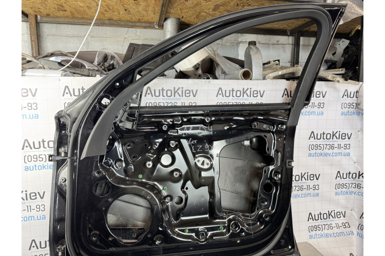 Двері передні права Audi A8 D4 2010-2017 Колір: чорний LZ9Y 4H0831052B Двері передні права Audi A8 D4 2010-2017 Колір: чорний LZ9Y 4H0831052B