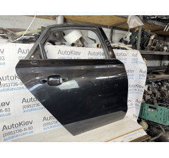 Двері задні права Audi A8 D4 Колір: LZ9Y коротка база