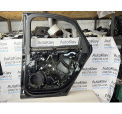 Двері задні права Audi A8 D4 Колір: LZ9Y коротка база