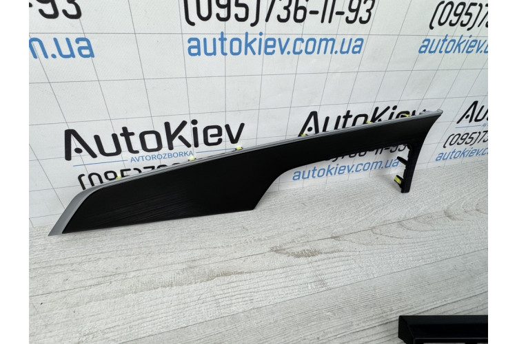 Молдинг двери задней правой CHERY TIGGO 8 2020-2024 403001570AAABK Молдинг двери задней правой CHERY TIGGO 8 2020-2024 403001570AAABK