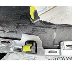 Накладка двери передней левой декоративная  Chery Tiggo 8 2020-2024