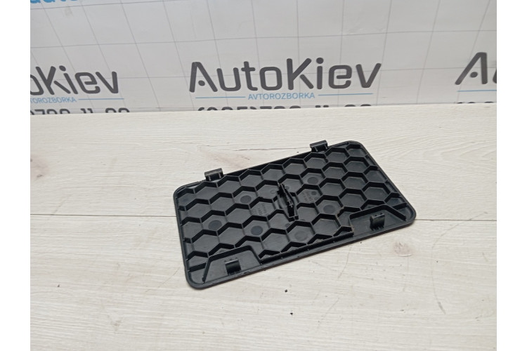 Заглушка обшивки Audi A8 (D4) 2009-2017 4H0863721