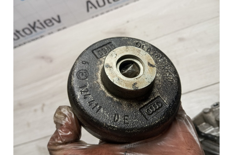 Шкив тнвд (маховик) VW Touareg 2.7 tdi / 3.0 tdi 2002-2010 059130103G