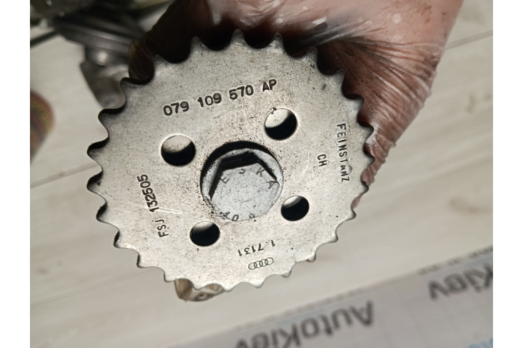 Шестерня привода маслонасоса (звездочка) Audi A8 4.2tdi (D4) 2010-2017 079109570AP Шестерня привода маслонасоса (звездочка) Audi A8 4.2tdi (D4) 2010-2017 079109570AP